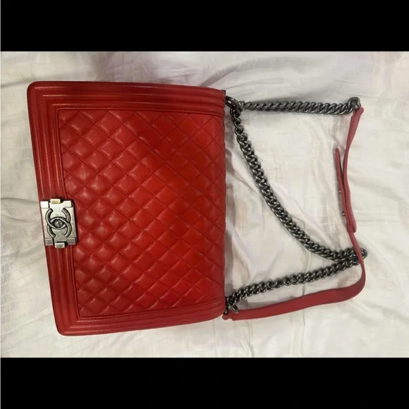 Red Large Chanel Boy Bag GOOD PRICE! - Picture 2 of 8